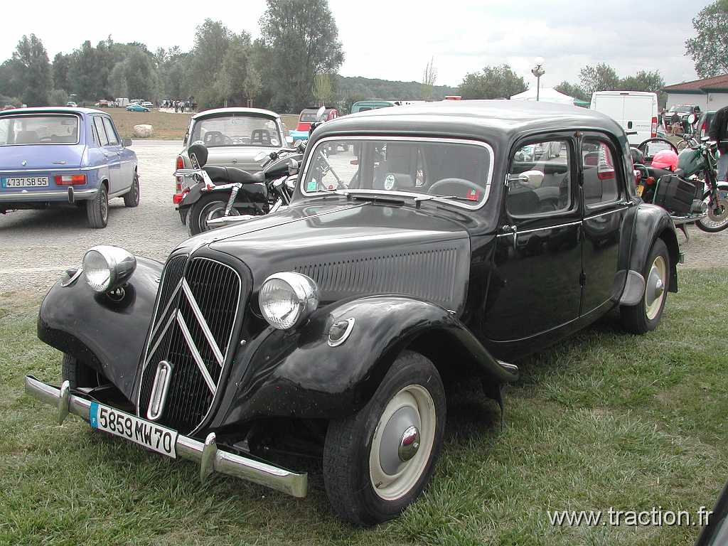 2014_Madine (59).JPG - 29ème Retro Meus'Auto au Lac de Madine, Citroen Traction 11B